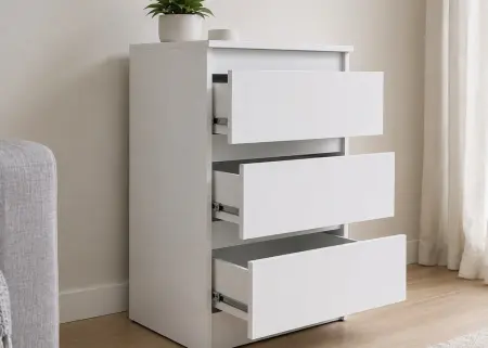 alt:środek komoda biała remo